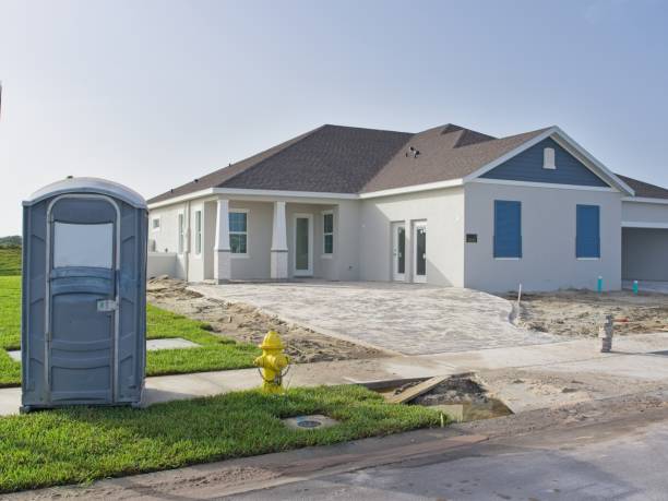 Best Restroom trailer rental cost  in Ivanhoe, TX